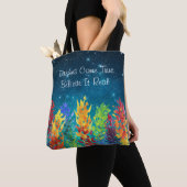 Bright Flowers Sterrennacht dromen komen uit Tote Bag (Dichtbij)