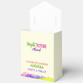 Bright Future Ahead Graduation 4"w x 2"l x 5"h Bedankdoosjes (Open)