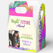 Bright Future Ahead Graduation 5"w x 3"l x 6.5"h Bedankdoosjes (Open)