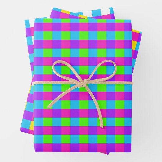 Bright Gingham Pattern Wrapping Paper Set (In situ)