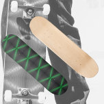 Bright Green and Black Hi Tech Pattern Persoonlijk Skateboard<br><div class="desc">De trillende neongroene X's op een zwarte achtergrond geven deze skateboard een high-tech futuristic cyberspace vibe. Dit afbeelding is een originele foto van JLW_FOTOGRAPHY</div>
