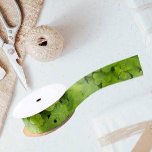 Bright Green Shamrocks Floral Satijnen Lint