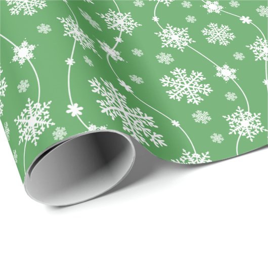Bright Kelly Green Winter White Snowflake Pattern Cadeaupapier (Rol Hoek)