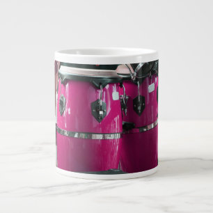 Bright magenta conga drums foto.jpg grote koffiekop