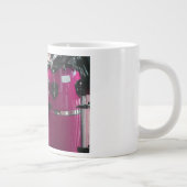 Bright magenta conga drums foto.jpg grote koffiekop (Rechts)