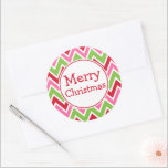 Bright Merry Christmas Stickers<br><div class="desc">Een felroze,  groene en rode chevron patroon versiert deze leuke Merry Christmas stickers. Gebruik deze stickers voor Kerstmis,  enveloppen,  de keuken,  bakken,  een koekjesruil,  koekjesruil,  geschenken,  ambachten,  school,  kerk,  enz... .Het ontwerp is van originele kunst.</div>