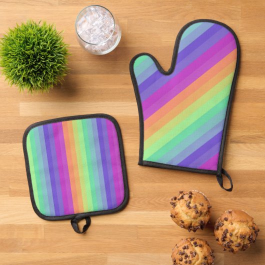 Bright Pastel Rainbow Stripe Ovenwant & Pannenlap Set (Top down)