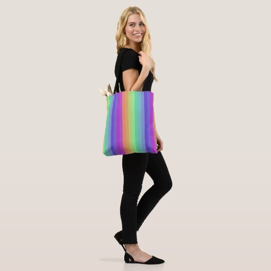 Bright Pastel Rainbow Stripe Tas (Op model)