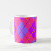 Bright Pink and Blue Argyle Pattern Koffiemok (Voorkant links)