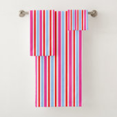 Bright Red and Blue Candy Stripes Bad Handdoek (Insitu)