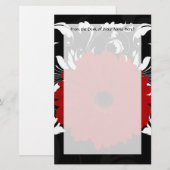 Bright Red Gerbera Daisy op zwart Briefpapier (Voorkant / Achterkant)