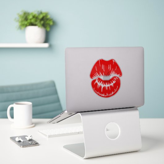Bright Red Lipstick Kiss Mark Sticker (Laptop op bureau)