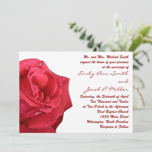 Bright Red Rose bruiloft uitnodigingen (Staand voorkant)