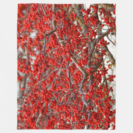 Bright Red Winterberries Holly Tree Berries Fleece Deken (Voorkant)