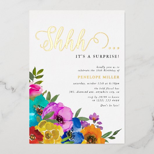 Bright & Stor Florals Shhh Surprise Birthday Gold Folie Uitnodiging (Voorkant)