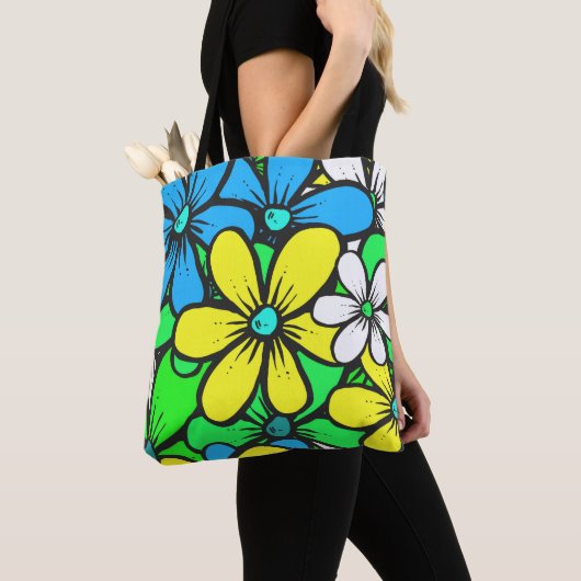 Bright Summer Flowers Blue Yellow en Green Tote Bag (Dichtbij)