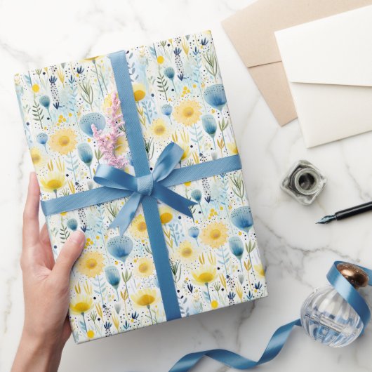Bright Waterverf Bloemengeel en Blauw Botanisch Cadeaupapier (Geschenken)