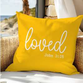 Bright Yellow Love Quote Sierkussen