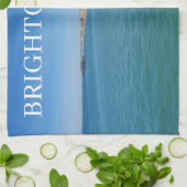 Brighton strand vanaf de pier theedoek (Gevouwen)