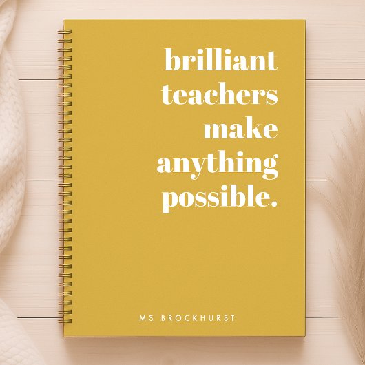 Briljante leraar Mustard Yellow Retro Typografie Notitieboek