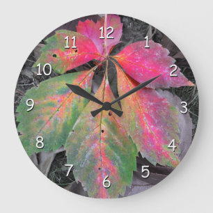 Brilliance between the Grey - Autumn Leaf Grote Klok