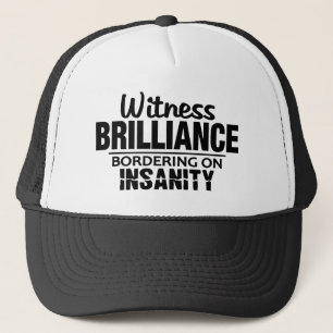 BRILLIANCE VS INSANITY pet - kies kleur