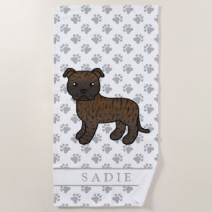 Brindle Engelse Staffie Cute Cartoon Hond & Naam Strandlaken