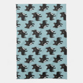 Brindle Frenchie gaat graag wandelen Theedoek (Verticaal)