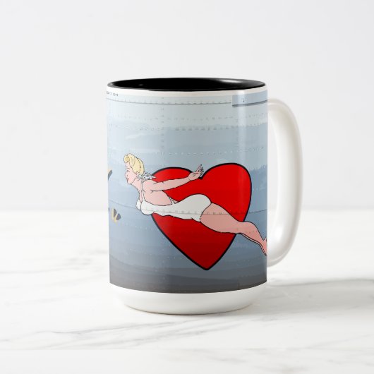 Briney Marlin B-24 Nose Art ( feesten) Tweekleurige Koffiemok (Voorkant rechts)