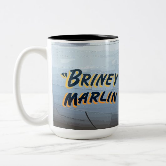 Briney Marlin B-24 Nose Art ( feesten) Tweekleurige Koffiemok (Links)