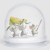 Bringing In The Christmas Cheese Sneeuwbol (Voorkant)