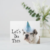 British Bulldog Puppy die een Pet van een partij b Uitnodiging Briefkaart (Staand voorkant)
