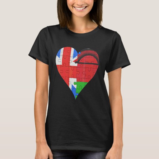 British Malawian Flag Heart T-shirt (Voorkant)