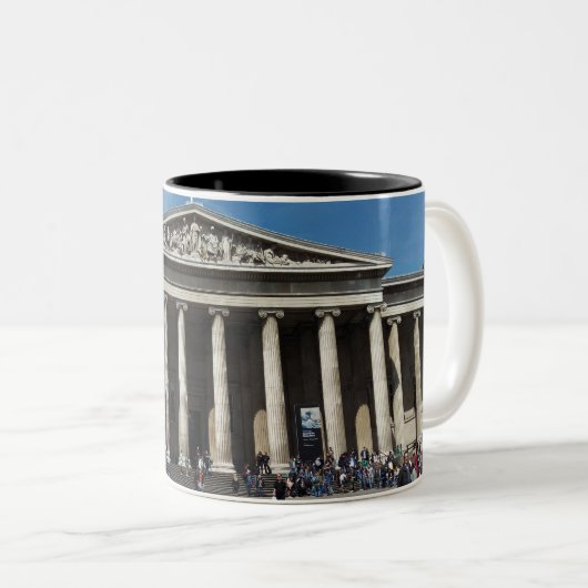 British Museum Two-Tone Mok (Voorkant rechts)