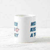 British Politics - Nooit een verhaal kussen Koffiemok (Center)