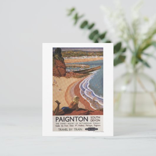 British Railways Girl die op een Cliff kijkt Briefkaart (Staand voorkant)