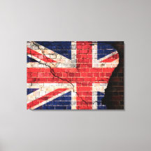 Brits vlag op een gebarsten muur
