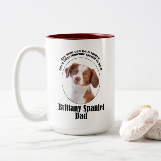 Brittany Spaniel Dad Tweekleurige Koffiemok (Met donut)