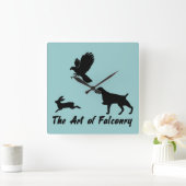 Brittany Spaniel en Falconry Vierkante Klok (Huis)