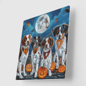 Brittany Spaniel Halloween Spokengeest Vierkante Klok (Hoek)