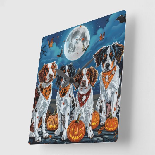 Brittany Spaniel Halloween Spooky Vierkante Klok (Hoek)