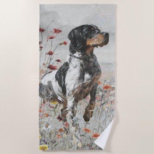 Brittany Spaniel jaagt in het veld Strandlaken (Voorkant)