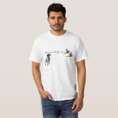 Brittany Spaniel jaagt in het veld T-shirt (Voorkant volledig)