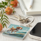 Brittany Spaniel Strand Surfing Schilderij Sleutelhanger (Voorkant Rechts)