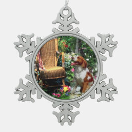 Brittany Spaniel, waar de liefde groeit Tin Sneeuwvlok Ornament