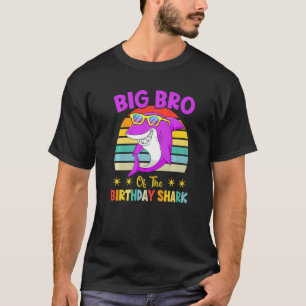 Bro van de familie van de haaiensterfte, geboorted t-shirt