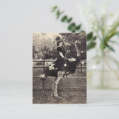  Broadway Actress Ridt een struisvogel uit Briefkaart (Staand voorkant)