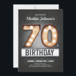 Broadway Marquee 70th Birthday  Fun, aangepast Kaart<br><div class="desc">Broadway Marquee 70th Birthday Fun Custom Invitation. Een ontwerp voor een verjaardagsuitnodiging dat leuk is en theater met een Marquee-teken met een gestileerde tekst die elegantie en drama toevoegt! Geweldig voor een film, een breedband of theater met de naam verjaardagsfeest of alleen maar voor de lol! Bekijk het collectie voor...</div>