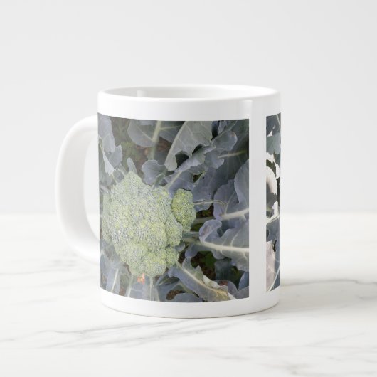 Broccoli-Mok Grote Koffiekop (Links)