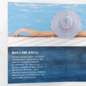 Brochure over poolservice Zakenmarineblauw drievou Drieluik Kaart (Binnenzijde eerst)